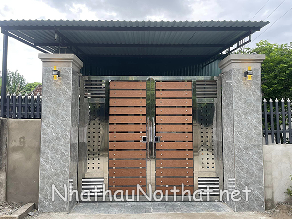 Xem 50 Mẫu Cửa Cổng Inox 2 Cánh Đẹp Vừa Ra Mắt – Báo Giá Cực Hấp Dẫn mau cua cong inox 2 canh 32