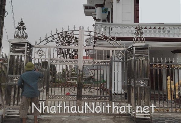 Xem 50 Mẫu Cửa Cổng Inox 2 Cánh Đẹp Vừa Ra Mắt – Báo Giá Cực Hấp Dẫn mau cua cong inox 2 canh 37