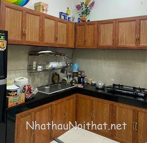 Xem 50 Mẫu Tủ Bếp Nhôm Kính Giá Rẻ Mới Nhất - Giá Chỉ Từ 1,2tr/md tu bep nhom kinh gia re 15