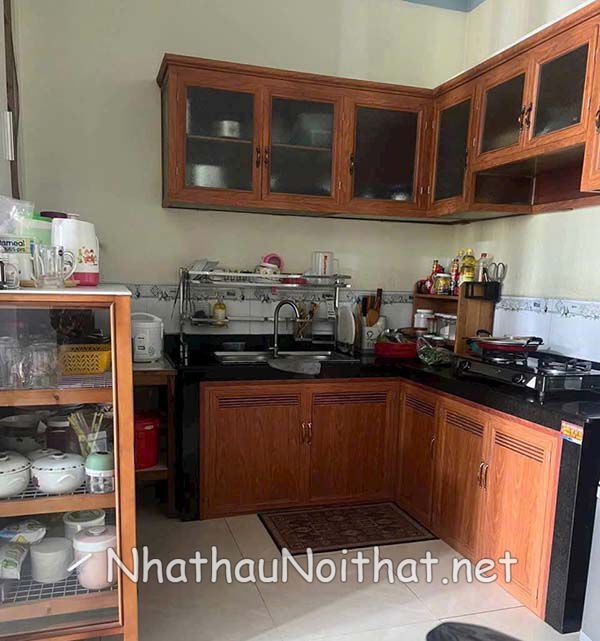 Xem 50 Mẫu Tủ Bếp Nhôm Kính Giá Rẻ Mới Nhất - Giá Chỉ Từ 1,2tr/md tu bep nhom kinh gia re 30