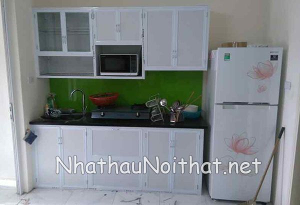 Khám Phá 50 Mẫu Tủ Bếp Nhôm Kính Nhỏ Đơn Giản Đẹp – Giá Rẻ Bất Ngờ! tu bep nhom kinh nho don gian 10