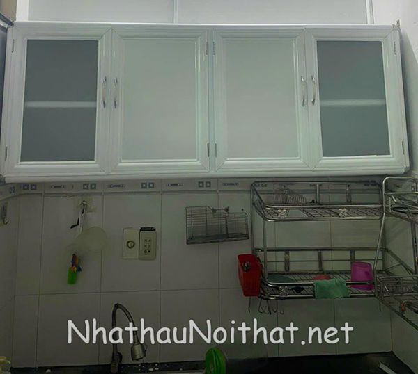 Báo Giá Tủ Bếp Nhôm Kính Treo Tường - Xem Ngay 30 Mẫu Đẹp Mới Nhất tu bep nhom kinh treo tuong 4