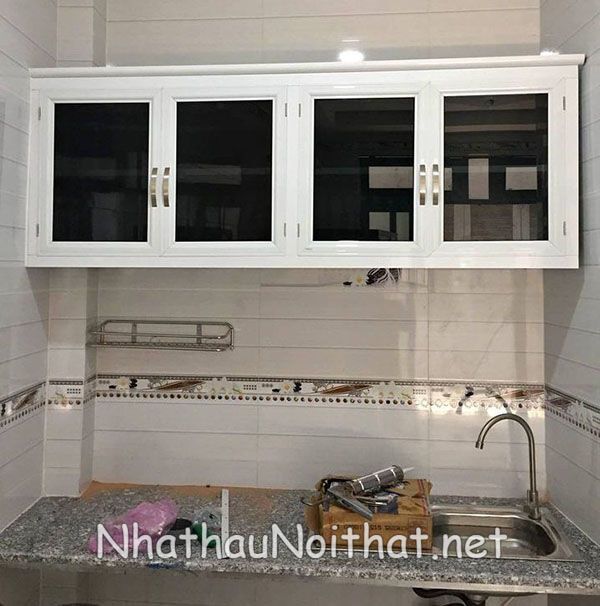 Báo Giá Tủ Bếp Nhôm Kính Treo Tường - Xem Ngay 30 Mẫu Đẹp Mới Nhất tu bep nhom kinh treo tuong 7