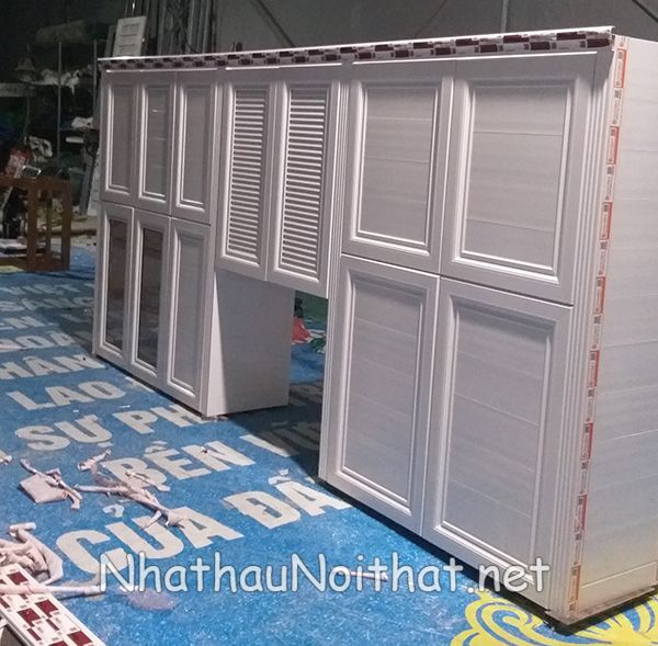 tu bep nhom noi that omega 25