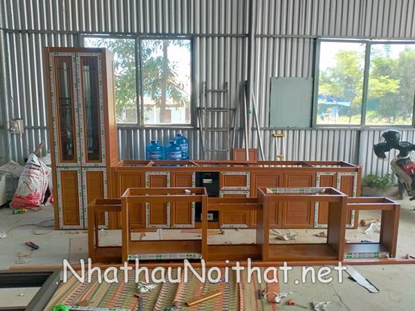 tu bep nhom noi that omega 27