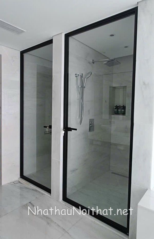 cua nhom nha ve sinh 34