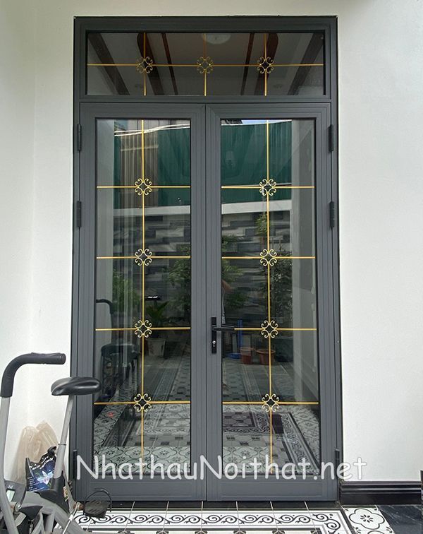 cua nhom phong ngu 5