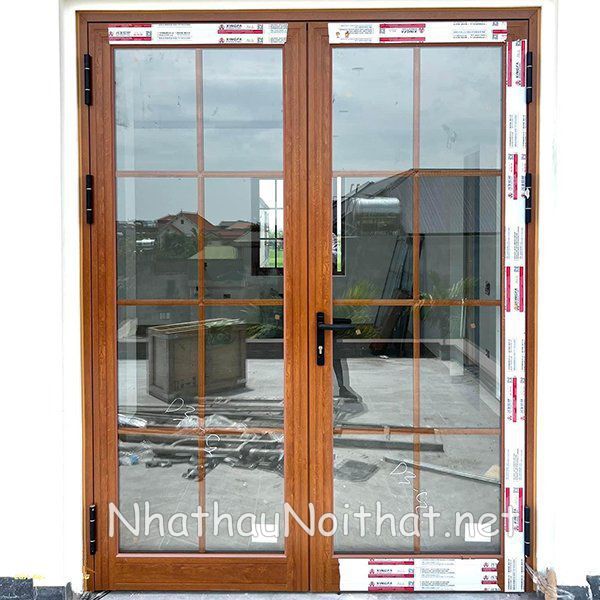 cua nhom phong ngu 8